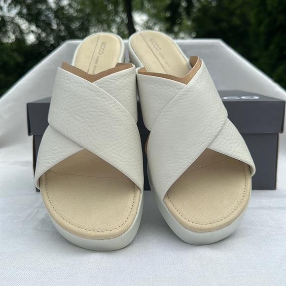 ECCO Women's Touch Plateau Platform Slide Sandal Beachy Coastal Easy Comfortable - Picture 10 of 11